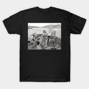 Cape Ann Fisherman, 1905. Vintage Photo T-Shirt